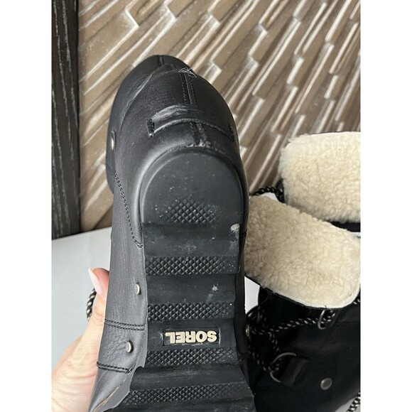 Sorel Joan of Arctic Leather Wedge Boots Black Heels Sz 9.5 Fur Wool Collar - Picture 16 of 16